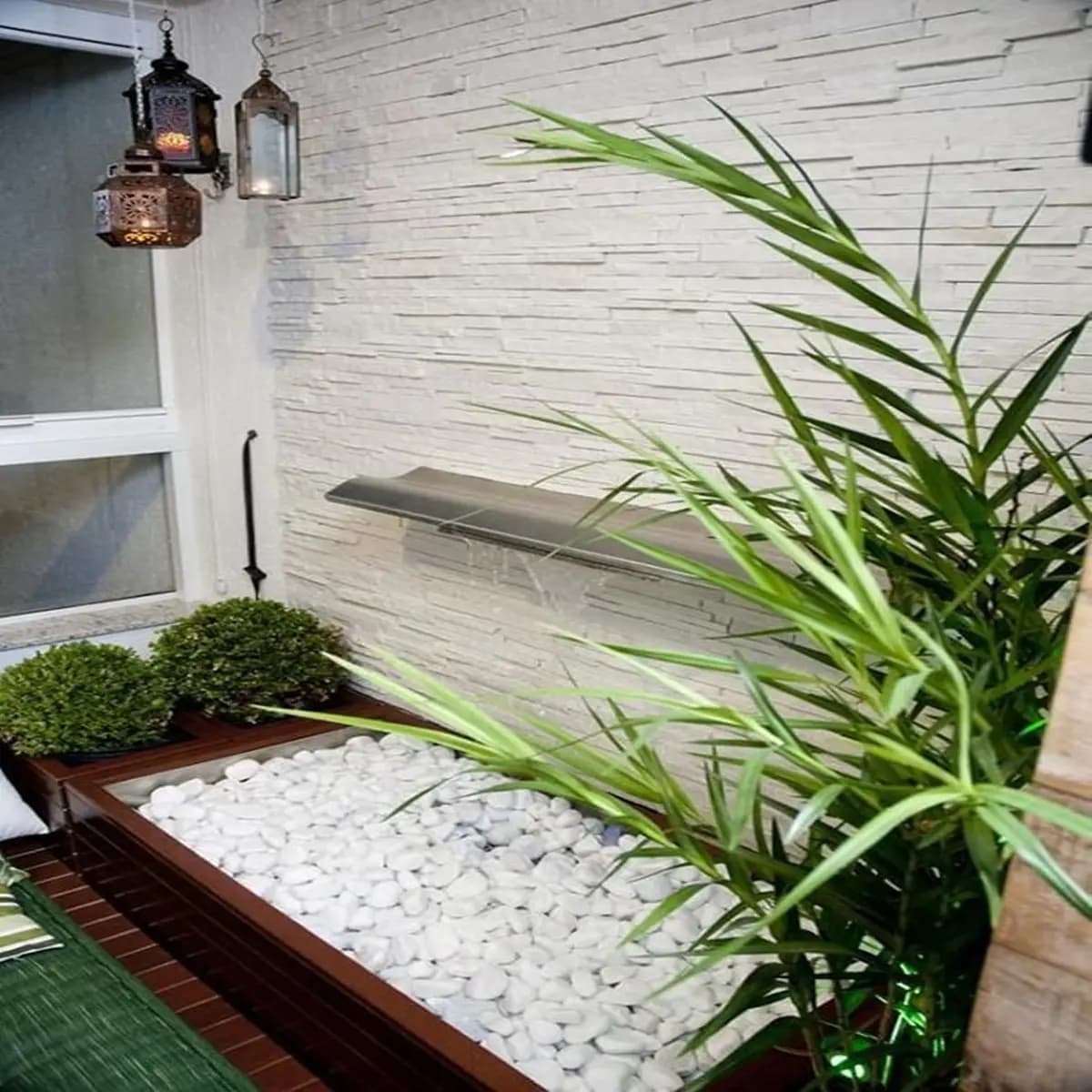 Pedra Dolomita Branca N° 2 Para Jardim 4kg Branco 3 Cm 4 Cm