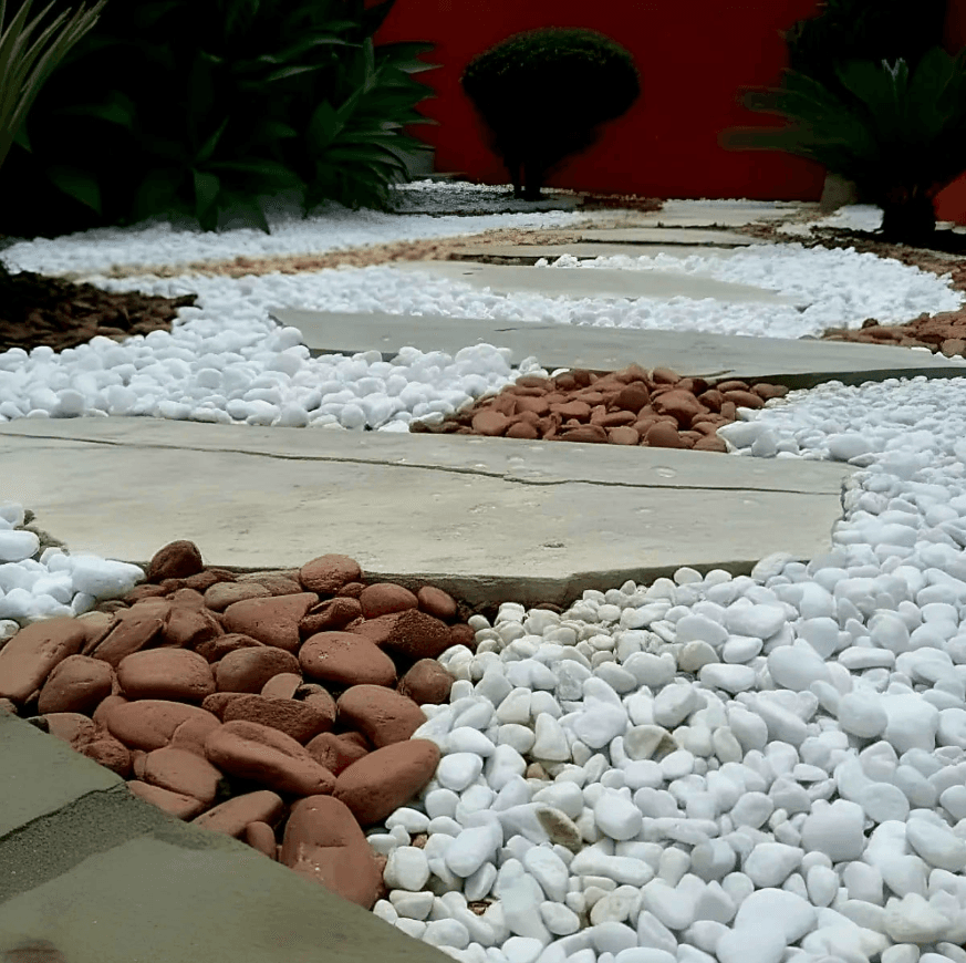 Pedra Branca Para Jardim Dolomita 5,0 Kg Tamanho 2-4 Cm